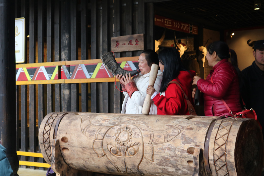 新春走基层 欢喜过大年 春到司莫拉5.jpg