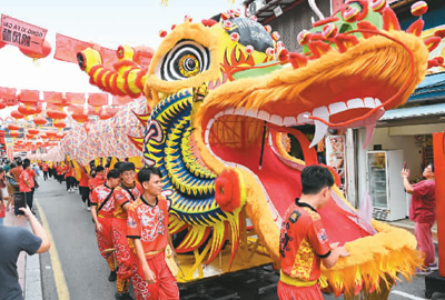 海外春节庆祝活动好戏连台 